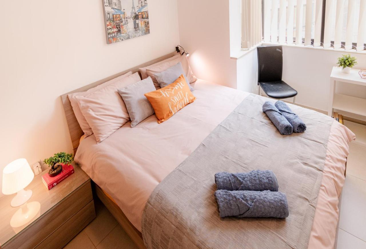 Modern Comfort - 2Br Apartment Center Of St Julians & Paceville Saint Julian's Luaran gambar