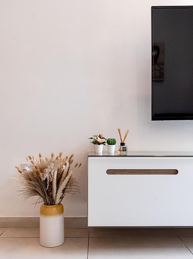 Modern Comfort - 2Br Apartment Center Of St Julians & Paceville Saint Julian's Luaran gambar